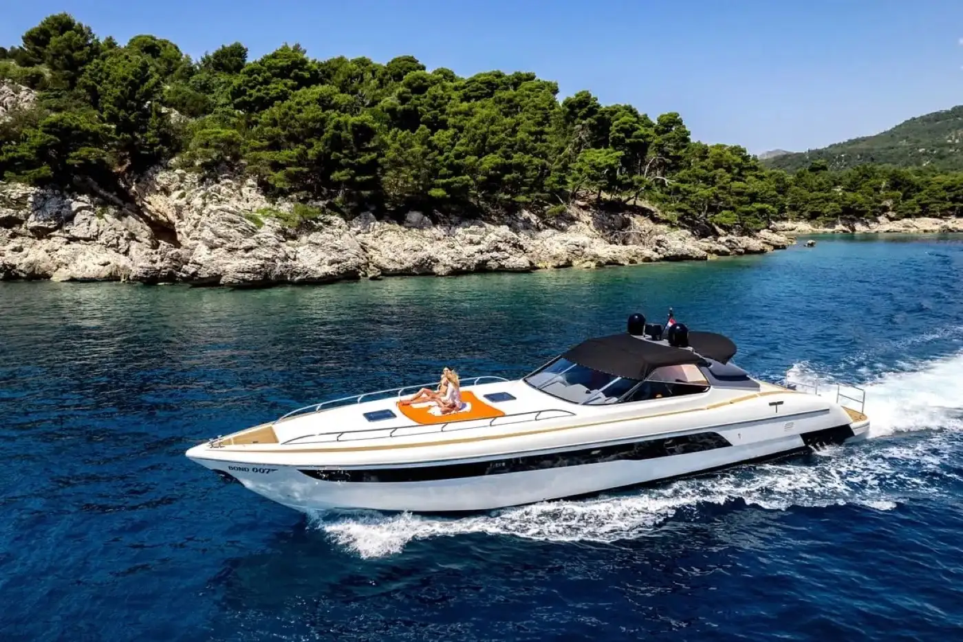 Yacht charter Dubrovnik — luxury sailing from Marina Frapa