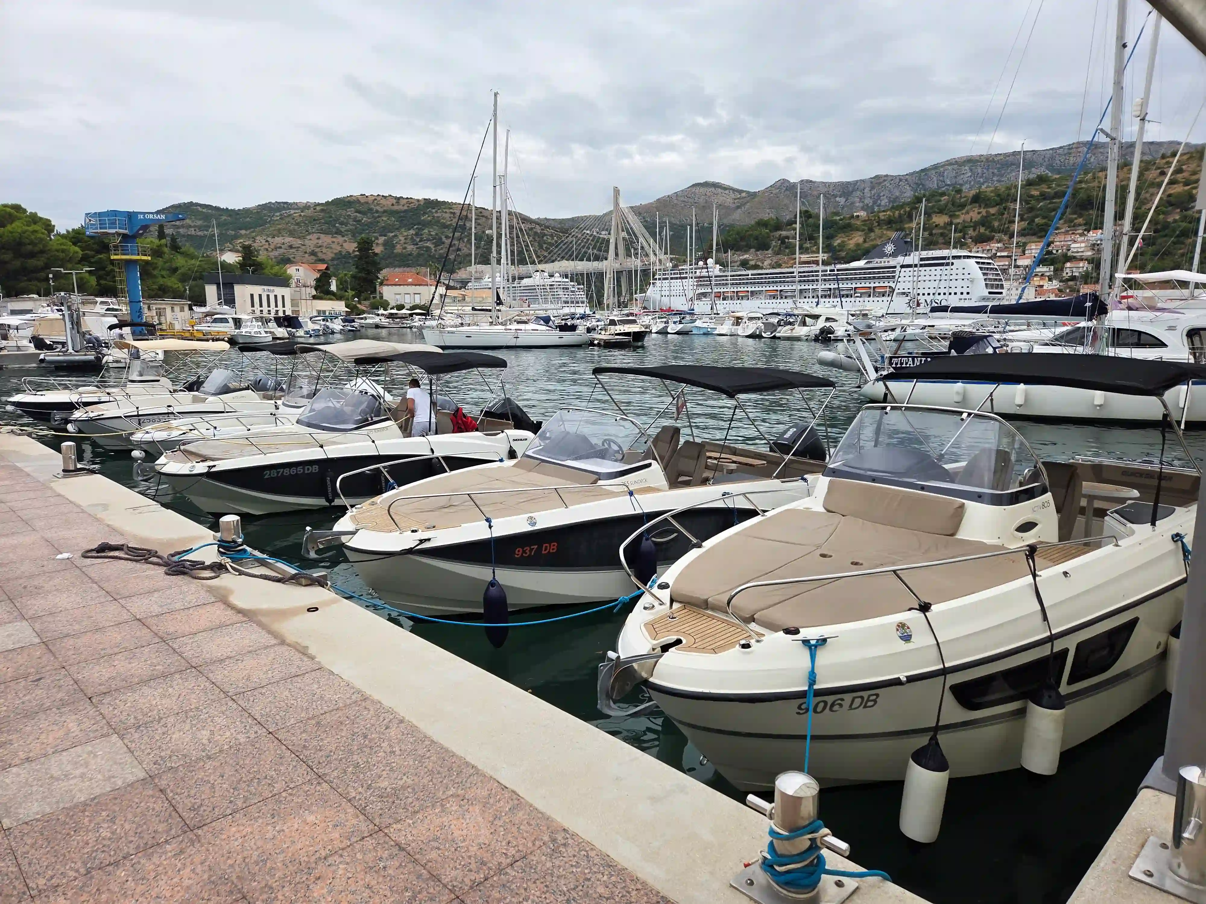 How to Avoid Fake Private Boat Tours in Dubrovnik