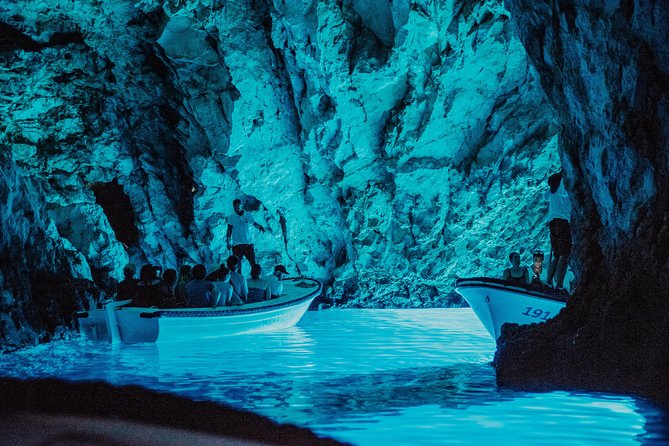 Blue Cave vs Green Cave vs Betina 