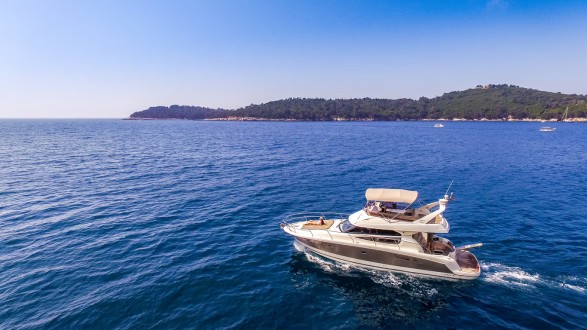 yacht rent dubrovnik